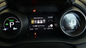 Toyota Yaris DESIGN