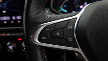 Renault Clio RS LINE E-TECH