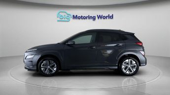 Hyundai KONA PREMIUM
