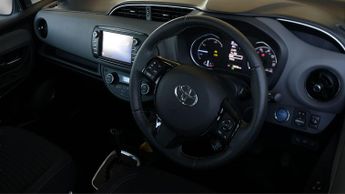 Toyota Yaris VVT-I ICON