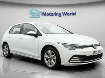 Volkswagen Golf LIFE TSI