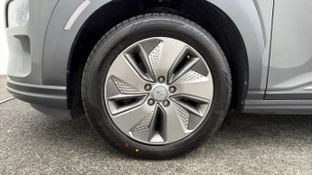 Hyundai KONA PREMIUM SE