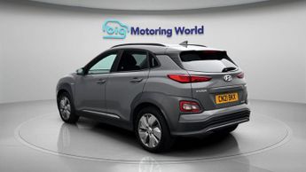Hyundai KONA PREMIUM SE
