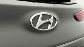Hyundai KONA PREMIUM SE