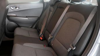 Hyundai KONA SE CONNECT