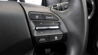 Hyundai KONA SE CONNECT