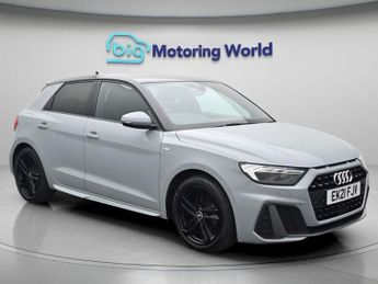Audi A1 SPORTBACK TFSI S LINE