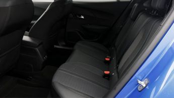 Peugeot E-2008 ALLURE PREMIUM PLUS