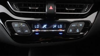 Toyota C-HR ICON