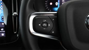 Volvo C40 RECHARGE CORE