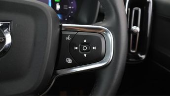 Volvo C40 RECHARGE CORE