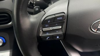 Hyundai KONA PREMIUM