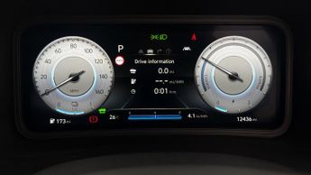 Hyundai KONA PREMIUM