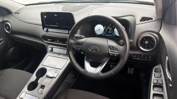 Hyundai KONA PREMIUM