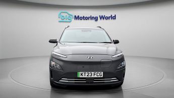 Hyundai KONA PREMIUM