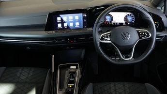 Volkswagen Golf R-LINE ETSI DSG