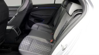 Volkswagen Golf R-LINE ETSI DSG