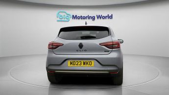 Renault Clio E-TECH ENGINEERED