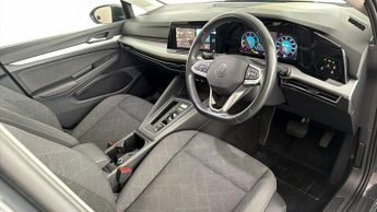 Volkswagen Golf LIFE TDI DSG