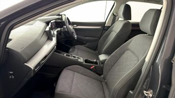 Volkswagen Golf LIFE TDI DSG