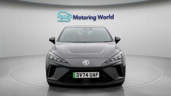 MG MG4 TROPHY