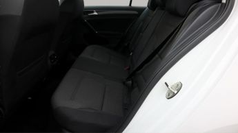 Volkswagen e-Golf E-GOLF