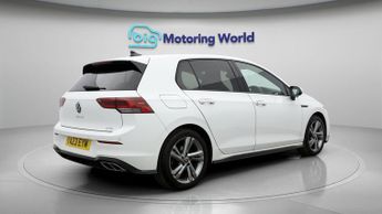 Volkswagen Golf R-LINE ETSI DSG