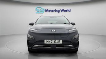 Hyundai KONA PREMIUM