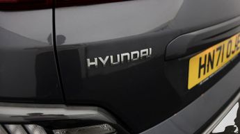 Hyundai KONA PREMIUM