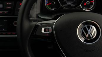 Volkswagen e-up! E-UP
