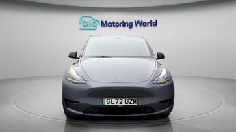 Tesla Model Y BASE