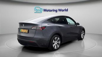 Tesla Model Y BASE