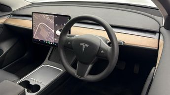 Tesla Model 3 MODEL 3