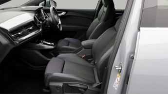 Audi Q4 e-tron S LINE