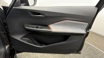 CUPRA Born V2
