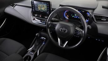 Toyota Corolla ICON TECH