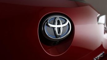 Toyota Corolla ICON TECH