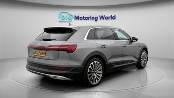 Audi e-tron QUATTRO SPORT