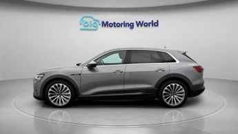 Audi e-tron QUATTRO SPORT