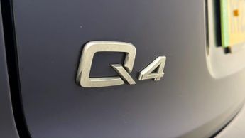 Audi Q4 e-tron SPORT