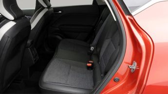 Renault Captur TECHNO E-TECH