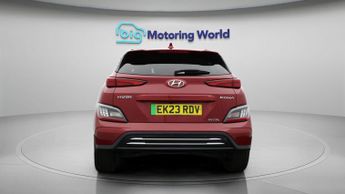 Hyundai KONA PREMIUM