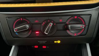 SEAT Arona ECOTSI SE TECHNOLOGY DSG