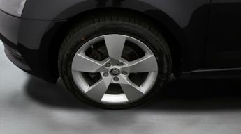 Skoda Octavia SE DRIVE TSI DSG