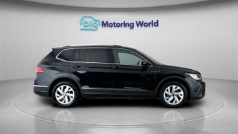 Volkswagen Tiguan Allspace LIFE TSI DSG