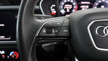 Audi Q3 TFSI E S LINE