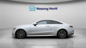 Mercedes-Benz E Class E 220 D AMG LINE PREMIUM