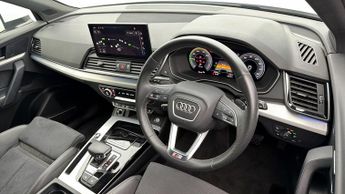 Audi Q5 TFSI E S LINE QUATTRO