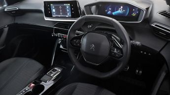 Peugeot E-2008 ALLURE PREMIUM PLUS
