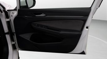 Volkswagen Golf R-LINE ETSI DSG